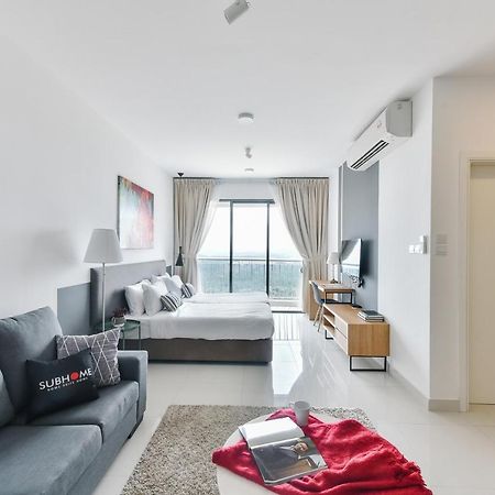 Teega Suites By Subhome Nusajaya  Esterno foto