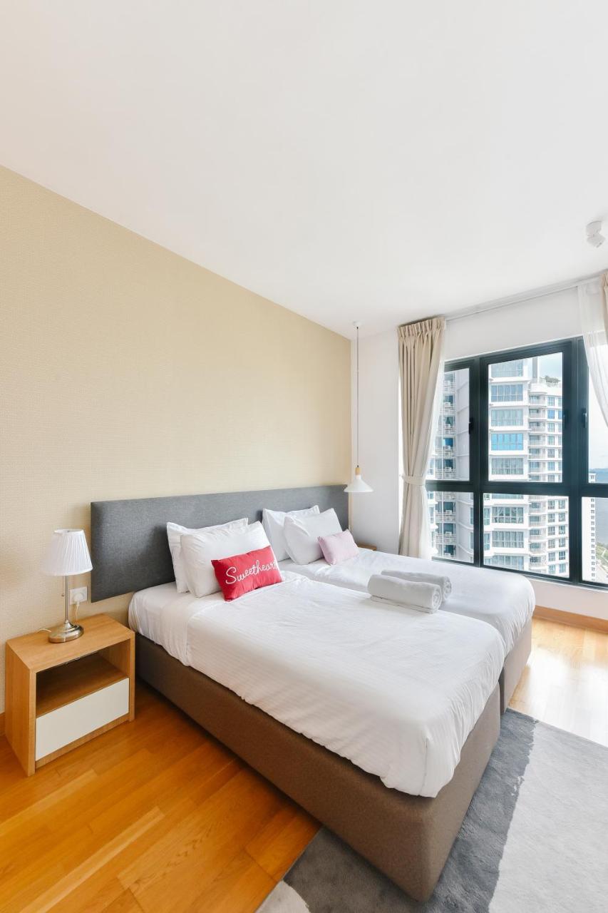 Teega Suites By Subhome Nusajaya  Esterno foto