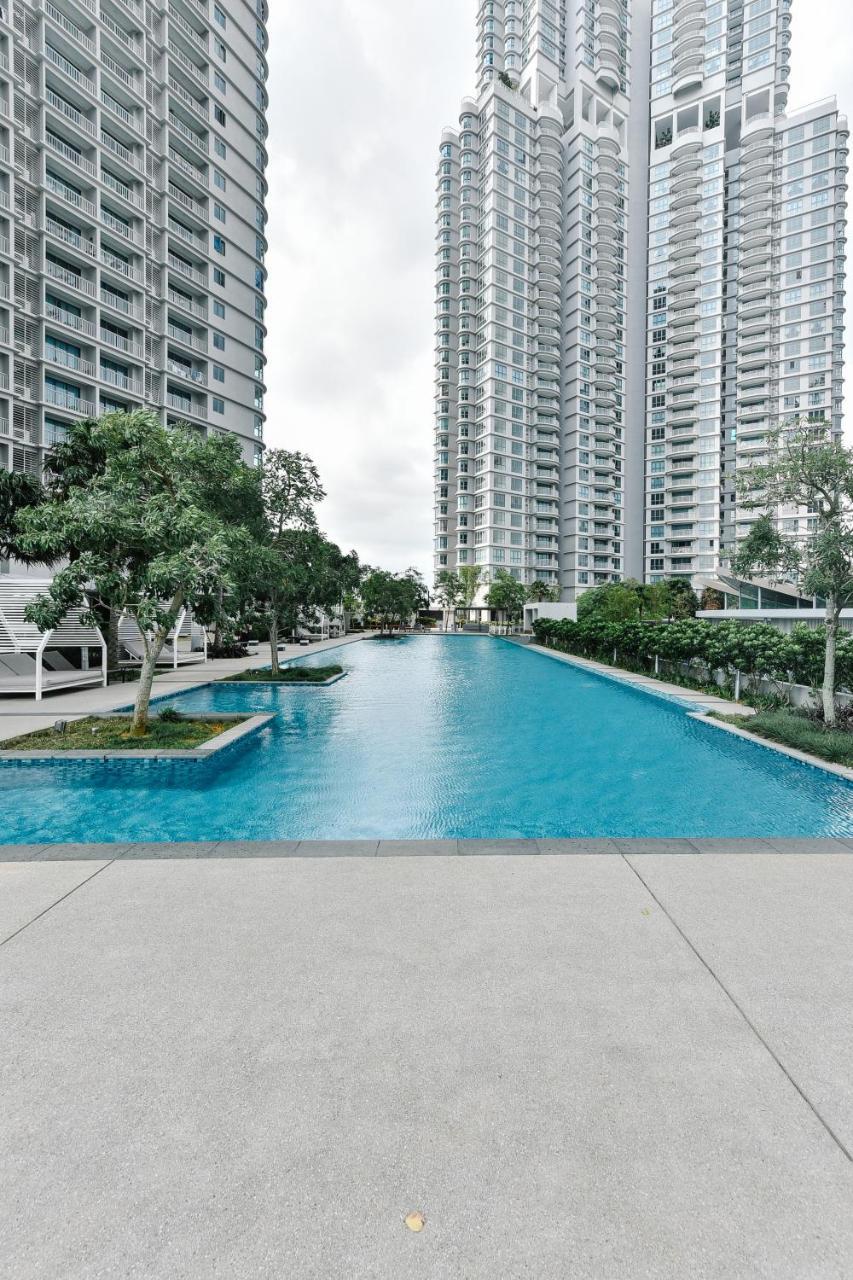 Teega Suites By Subhome Nusajaya  Esterno foto