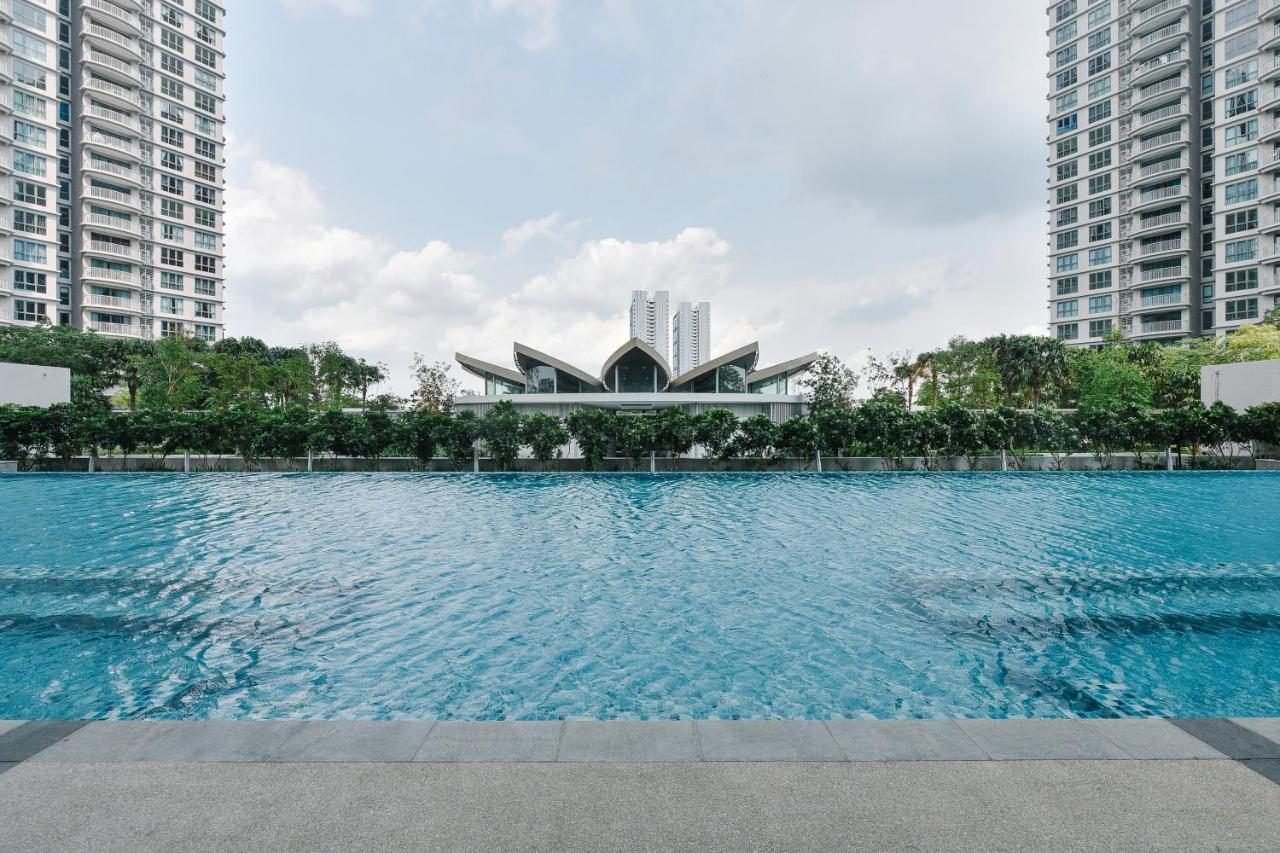 Teega Suites By Subhome Nusajaya  Esterno foto