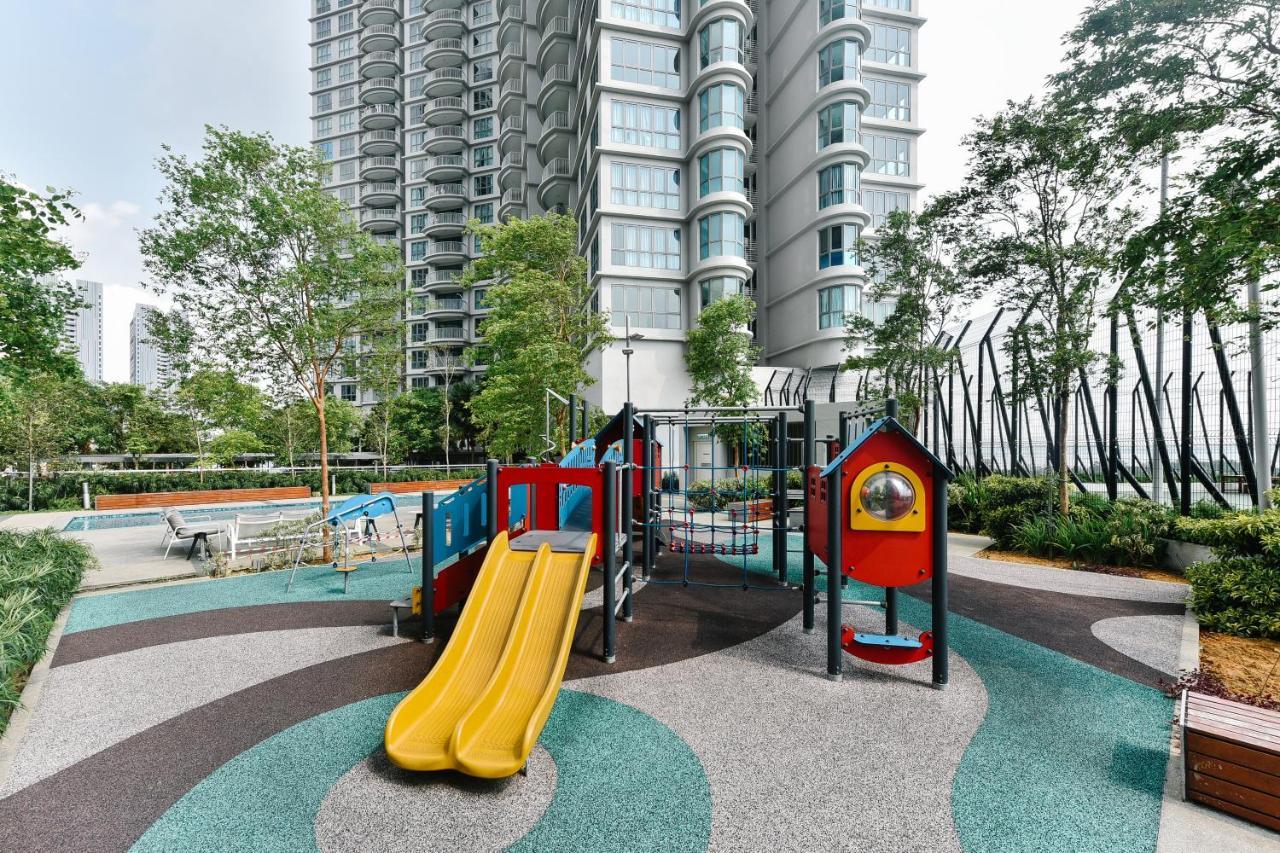 Teega Suites By Subhome Nusajaya  Esterno foto
